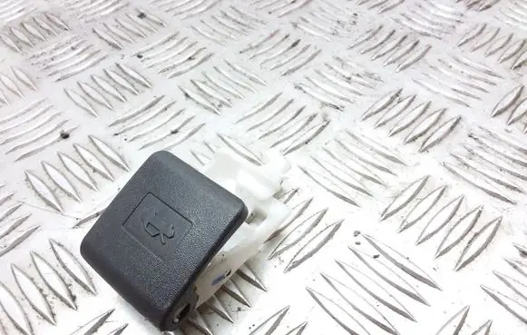 Toyota Corolla Verso AR10 Engine bonnet (hood) release handle