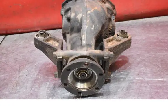 Mitsubishi Outlander Rear differential