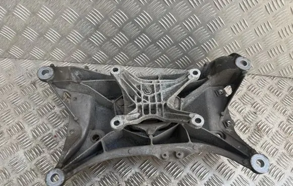 Audi A6 S6 C8 4K Gearbox mounting bracket 4K0399262J