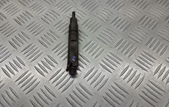 Skoda Octavia Mk1 (1U) Fuel injectors set 038130202A