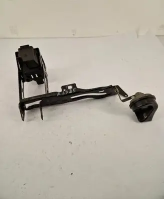 BMW 3 F30 F35 F31 Headlight/headlamp mounting bracket 7245791