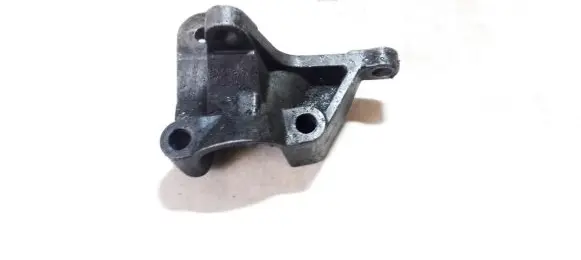Ford Focus Engine mounting bracket XS4Q9K552AB