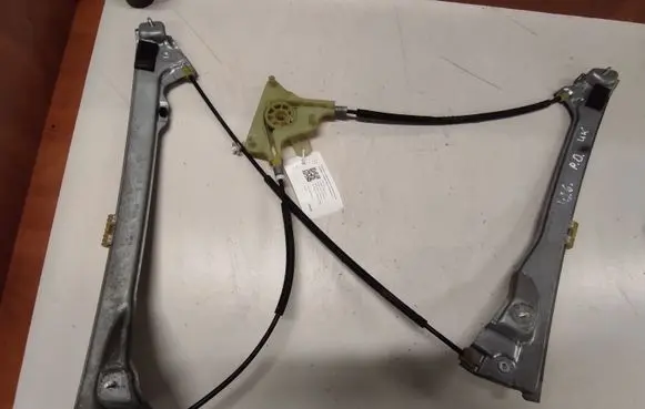 Renault Laguna III Front window lifting mechanism without motor 974826102 807000002R 974824103