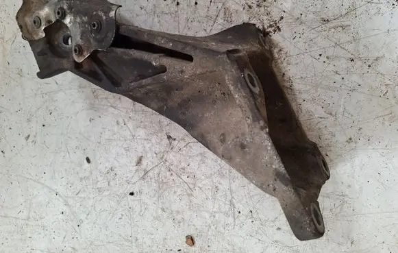 BMW X5 E70 Engine mounting bracket 6772688 A380 1006041111