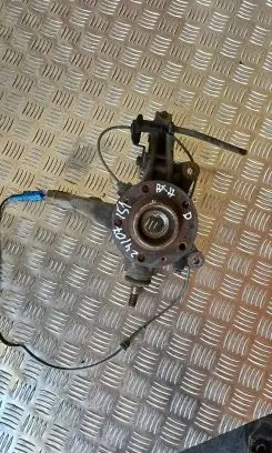 Peugeot 508 RXH Front wheel hub 9672391280