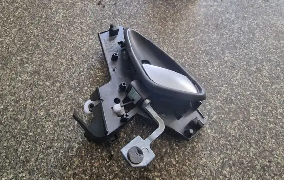 Citroen C5 Front door interior handle