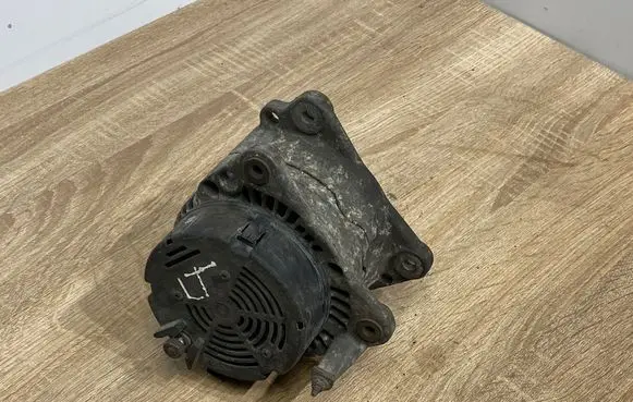 Volkswagen II LT Generator/alternator 028903027