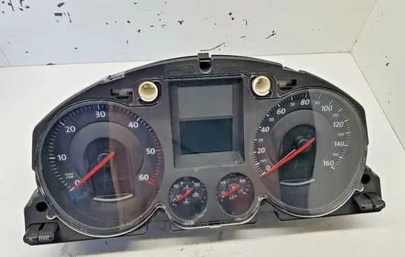 Audi A4 S4 B6 8E 8H Speedometer (instrument cluster) A2C53145550 nr815