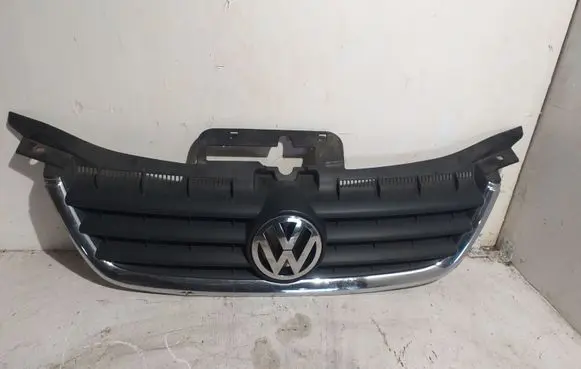 Volkswagen Touran I Front bumper upper radiator grill 1T0853651