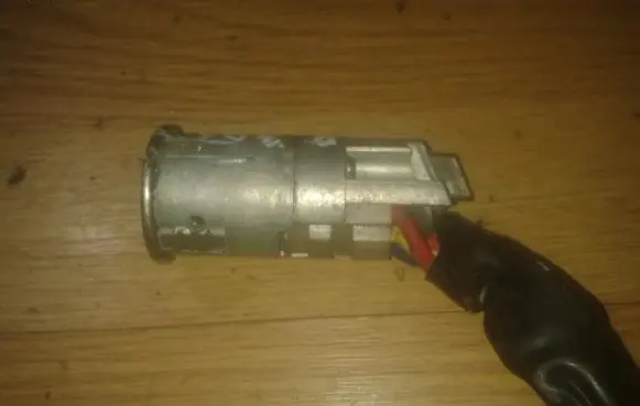 Peugeot 306 Ignition lock contact 