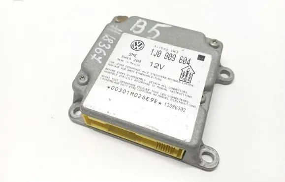 Volkswagen PASSAT B5 Airbag control unit/module 1J0909604 5WK4200