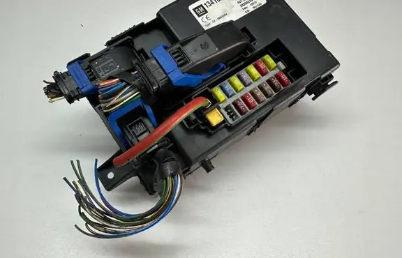 Opel Meriva B BSM Control unit 13410470