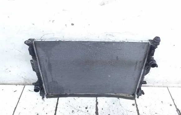 Ford Kuga I Coolant radiator 8V418C342AD