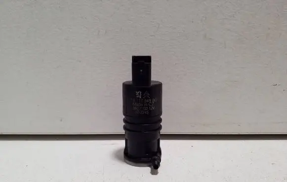Peugeot Expert Windscreen/windshield washer pump 9811794980