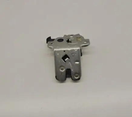 Audi A3 S3 8V Tailgate/trunk/boot lock/catch/latch 8K9827505