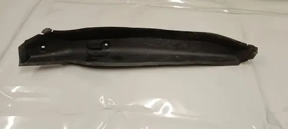Mercedes-Benz CLA C117 X117 W117 Fender end trim A1178890100