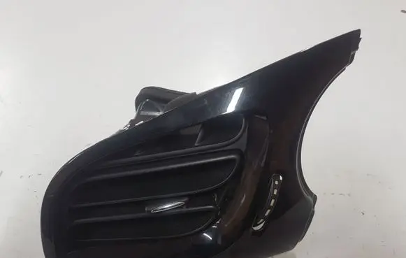 Citroen DS3 Dash center air vent grill A1092112