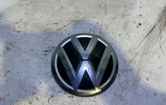 Volkswagen Atlas Manufacturer badge logo/emblem 5N0853630