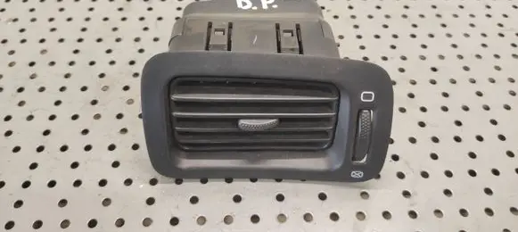 Subaru Legacy Dashboard side air vent grill/cover trim