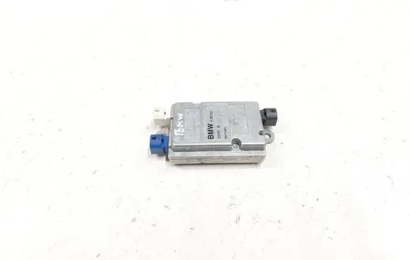 BMW X6 E71 USB control unit 9200503 10R035621 1339970