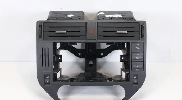 Ford Kuga I Dash center air vent grill 3M5118A998CA