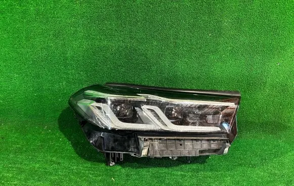 BMW 6 G32 Gran Turismo Headlight/headlamp 9850536 1EX2646