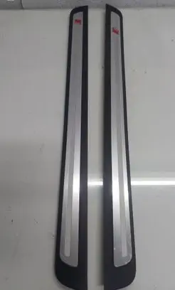 Audi A5 8T 8F sill trim set (inner) 8T0853373