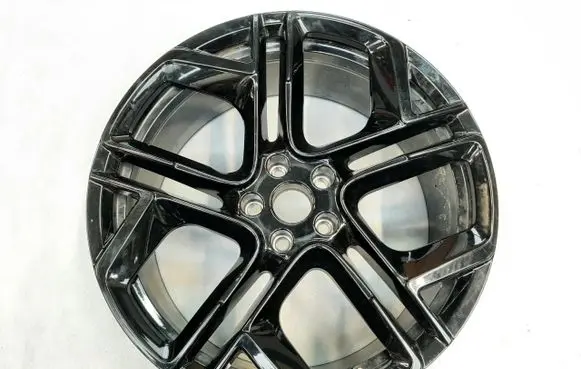 R16 alloy rim