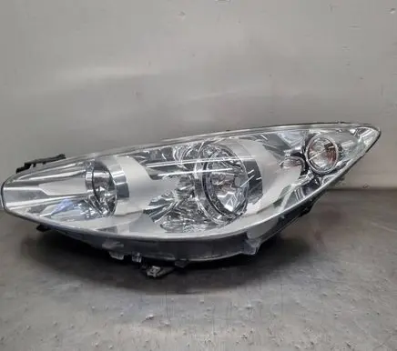 Peugeot 308 Headlight/headlamp 9674039880
