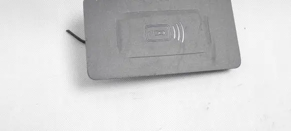 BMW 3 G20 G21 Wireless charging module 5A1DB18