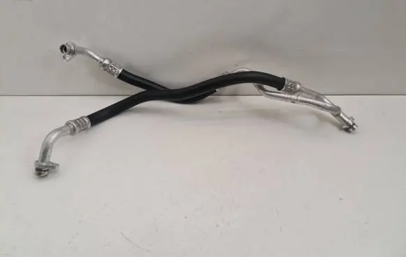Renault Captur II Air conditioning (A/C) pipe/hose 924543828R