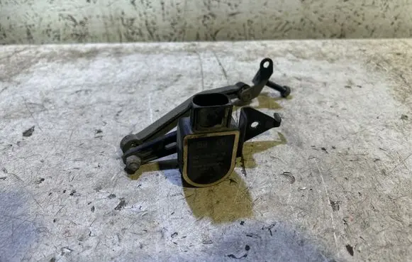 Mercedes-Benz GL X166 Air suspension front height level sensor A0045429918 0766 110314