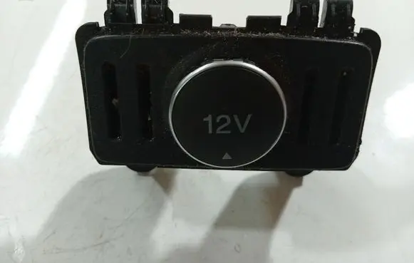Ford Grand C-MAX Cigarette lighter 1759365
