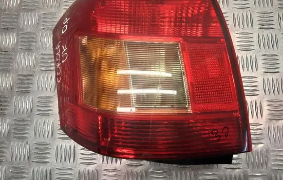 Toyota Corolla E120 E130 Rear/tail lights 1381