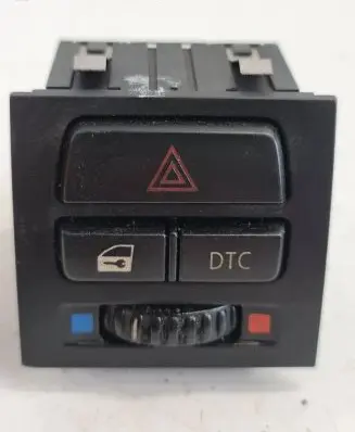 BMW 3 E90 E91 Hazard light switch 6945652 6131