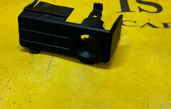 Peugeot 508 RXH Front parking sensor holder (PDC) 9675716777