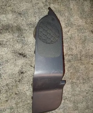 Toyota Corolla E110 Rear door speaker cover trim 6431012060