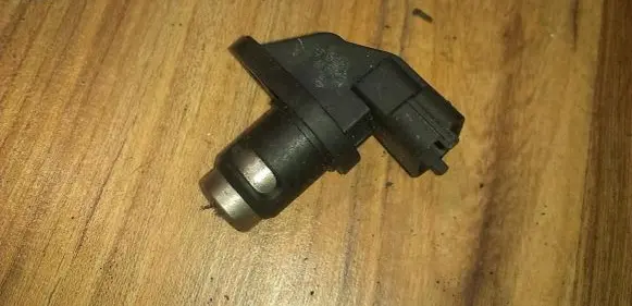 Mercedes-Benz C W203 Crankshaft position sensor A0041536928