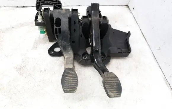 Citroen Nemo Pedal assembly 