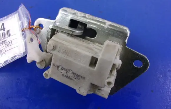 Fiat Panda 141 Tailgate/trunk/boot lock/catch/latch