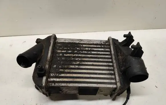 Audi A4 S4 B6 8E 8H Intercooler radiator 8E0145805P