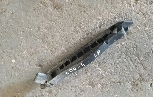 Opel Corsa E Front bumper 39014302