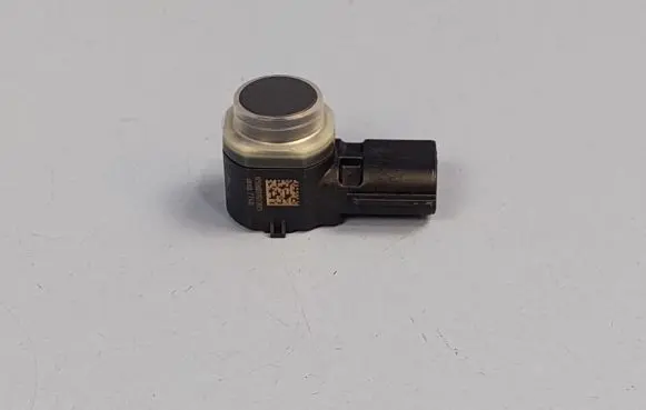 Opel Vivaro Parking PDC sensor 284425707R 95517246