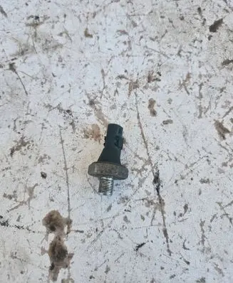 Audi A4 S4 B9 Oil pressure sensor 06L919081