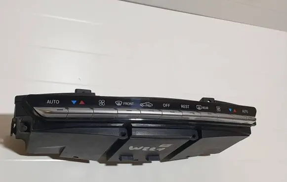 Mercedes-Benz S W221 Climate control unit A2218700858 A2218701158 A2214422023