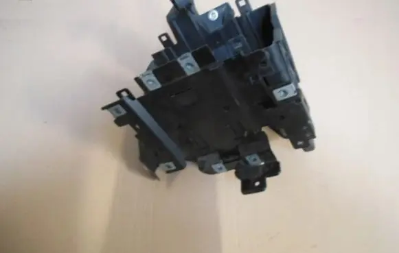 Jeep Grand Cherokee Battery tray 