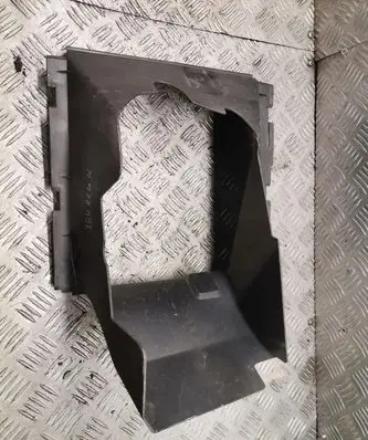 Volkswagen Touareg I Intercooler air channel guide 7l6117336a