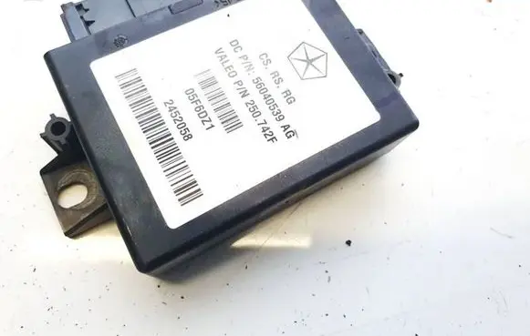 Chrysler Grand Voyager IV Parking PDC control unit/module 56040539ag 05f6dz1