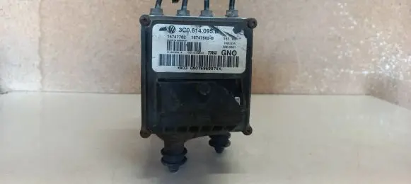 Volkswagen PASSAT B6 ABS Pump 3C0614095M