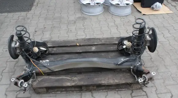 Opel Grandland X Rear axle beam 